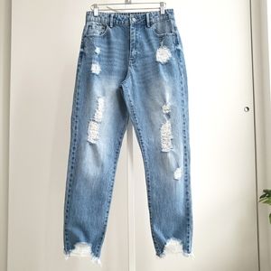 Women Fall Distressed Boyfriend Mom Jeans High Rise Size 26 NWOT